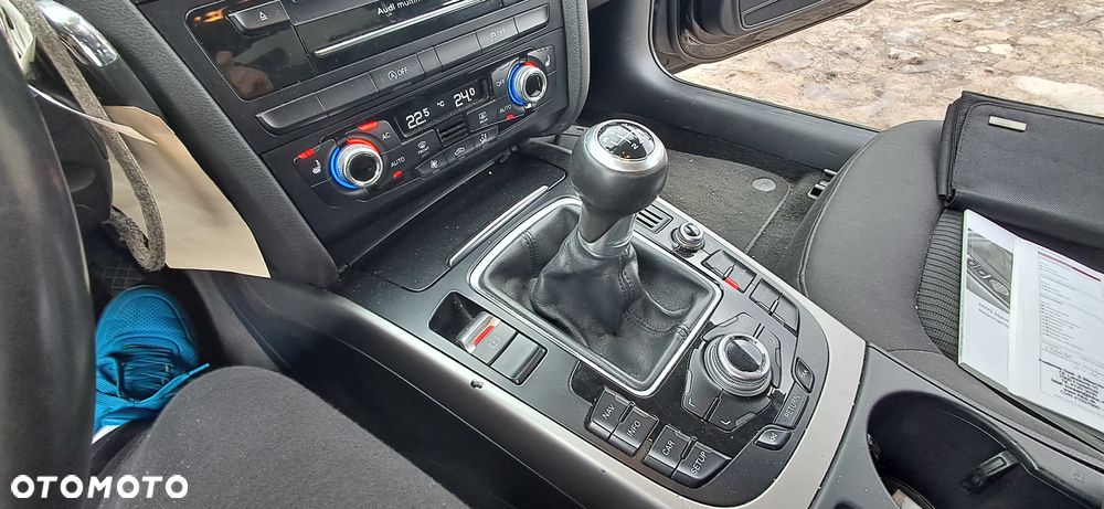 Audi A4 Limousine 1.8 TFSI Attraction - 23