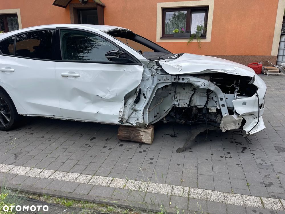Ford Focus 2.3 EcoBoost S&S ST - 6
