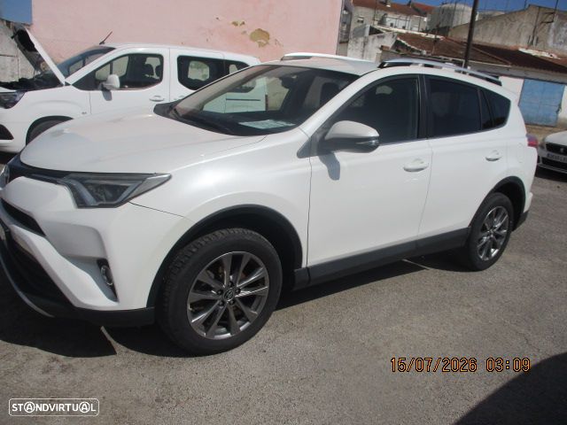 Toyota RAV4 2.0 D-4D 4x2 S&S Edition - 2