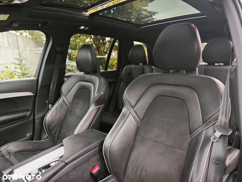 Volvo XC 90 - 13