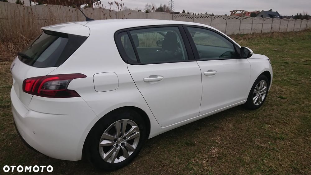 Peugeot 308 - 24