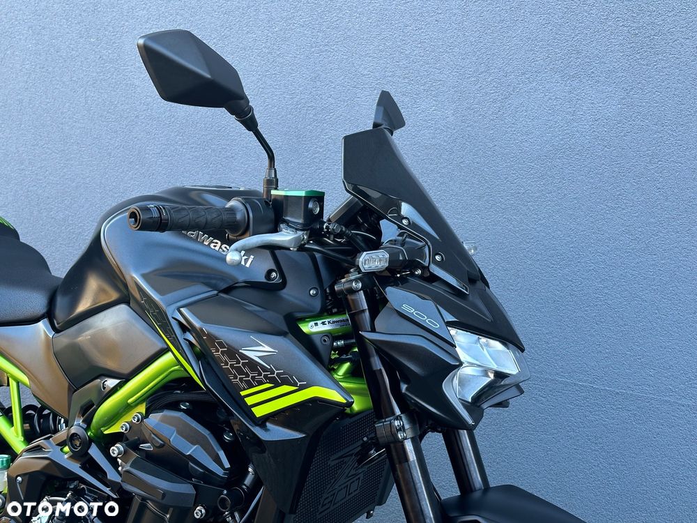 Kawasaki Z 900 - 12
