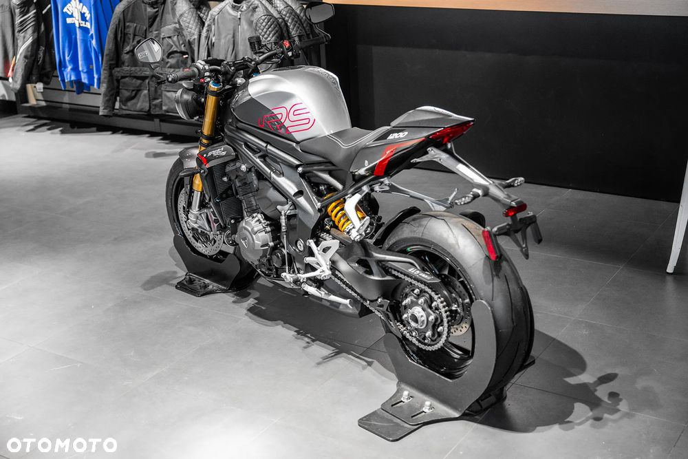 Triumph Speed Triple - 9