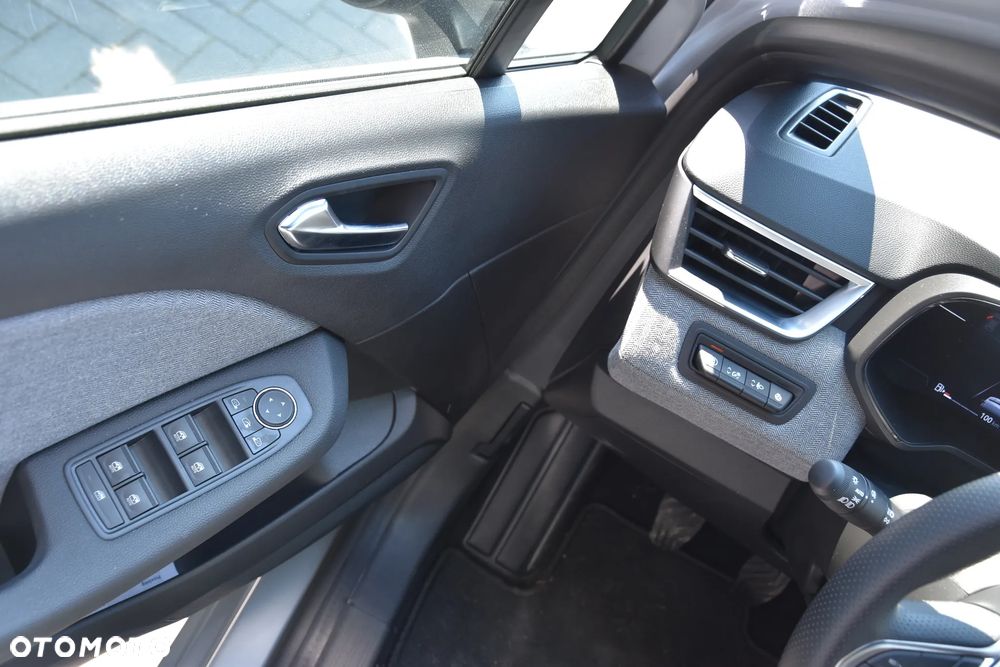 Renault Clio TCe 90 EVOLUTION - 22
