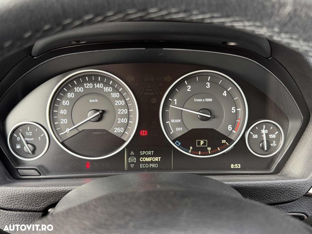 BMW Seria 3 318d Aut. Luxury Line - 26