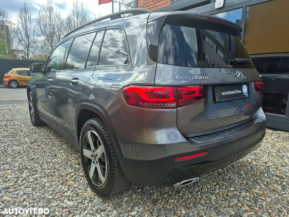 Mercedes-Benz GLB 200 d 4MATIC Aut. - 4