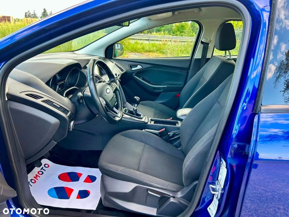 Ford Focus - 11