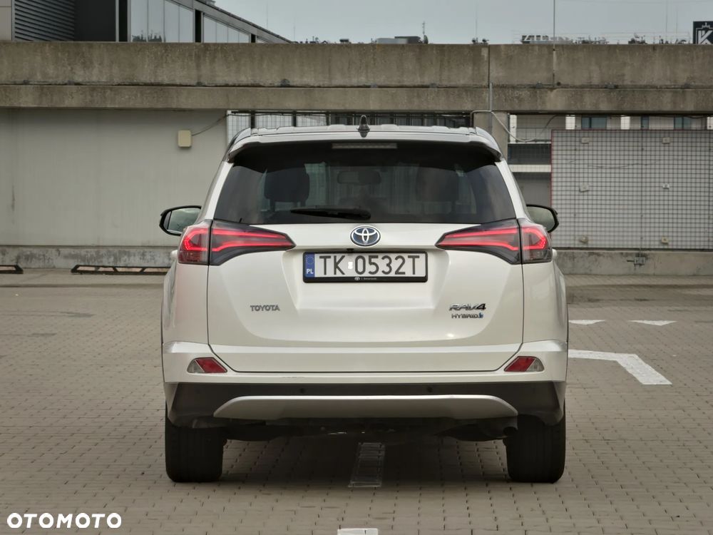 Toyota RAV4 Hybrid Prestige 4x4 - 5