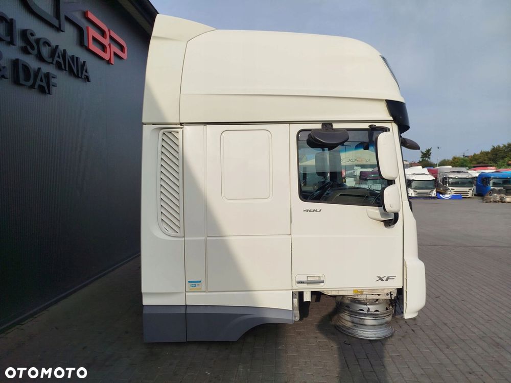 KABINA DAF XF 106 LIFT - 3