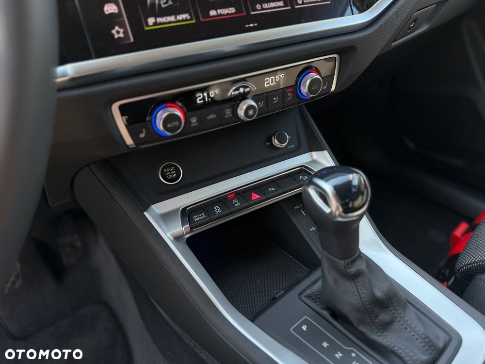 Audi Q3 Sportback - 14