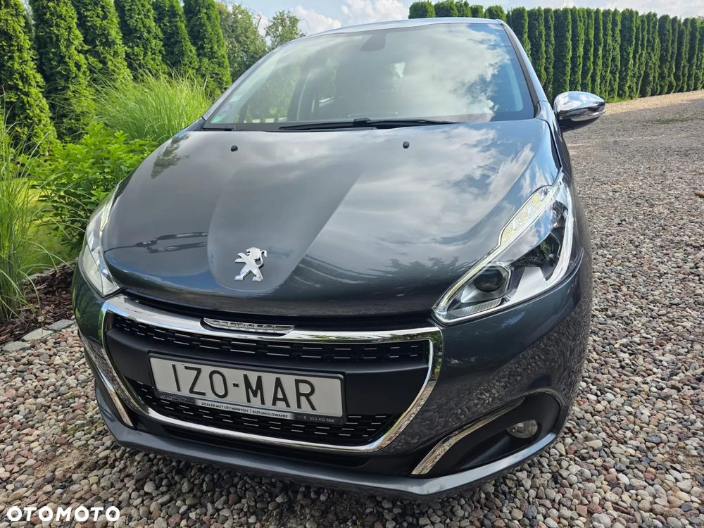 Peugeot 208 1.2 PureTech Allure - 28