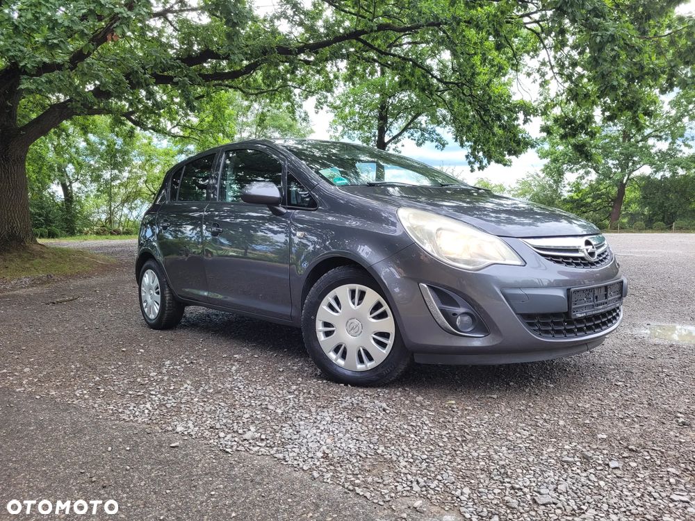 Opel Corsa 1.4 16V Satellite - 12
