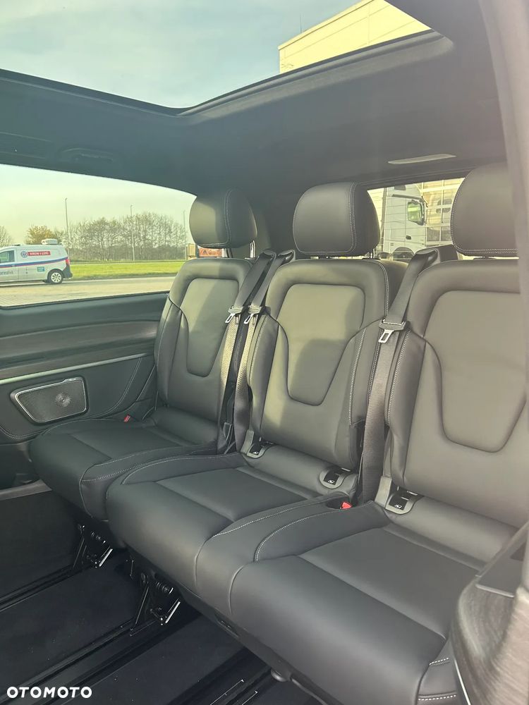 Mercedes-Benz Klasa V 300 d 4-Matic 9G-Tronic Exclusive (d³ugi) - 11