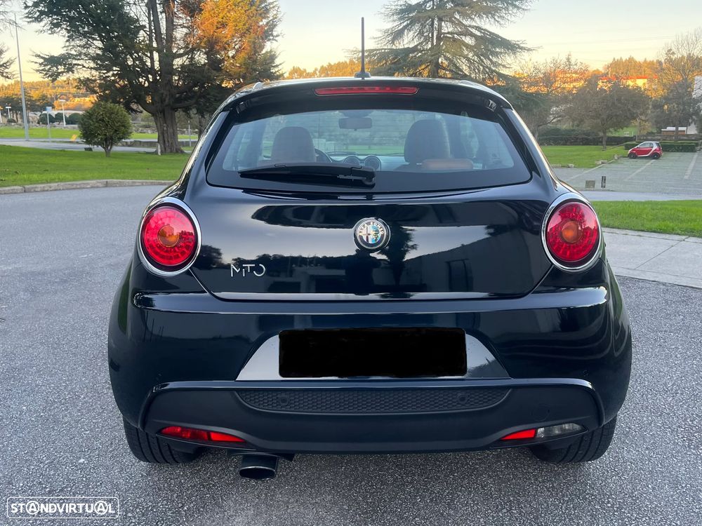 Alfa Romeo MiTo 1.3 JTD Distinctive - 10