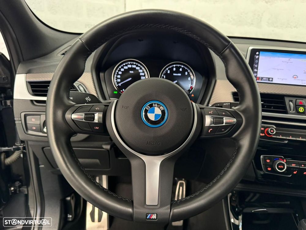 BMW X2 25 e xDrive Pack M - 17