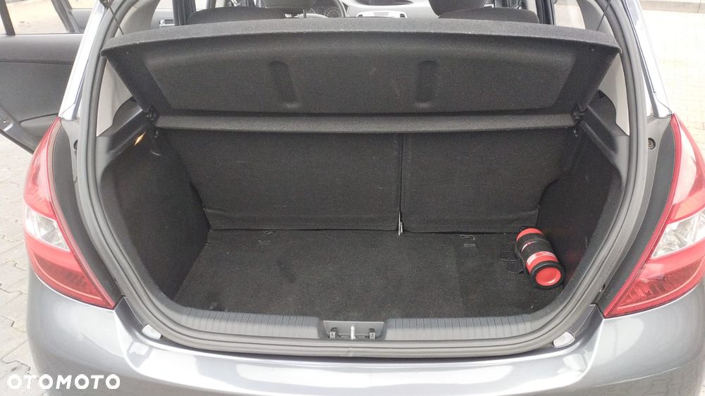 Hyundai i20 - 7