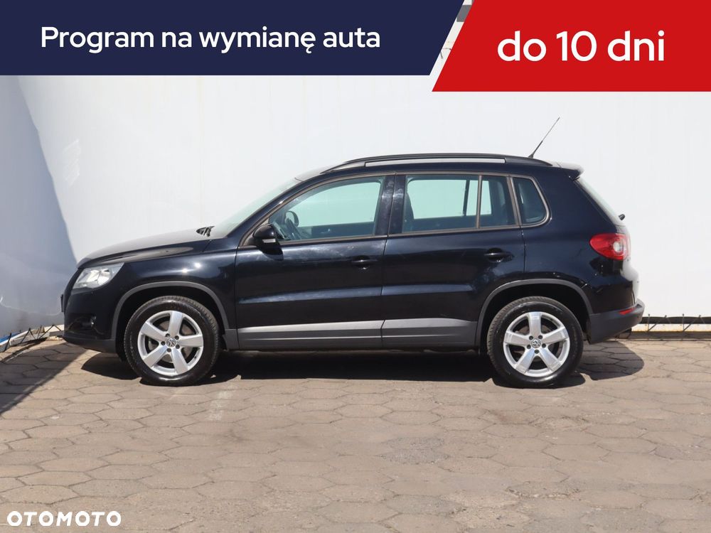 Volkswagen Tiguan - 4