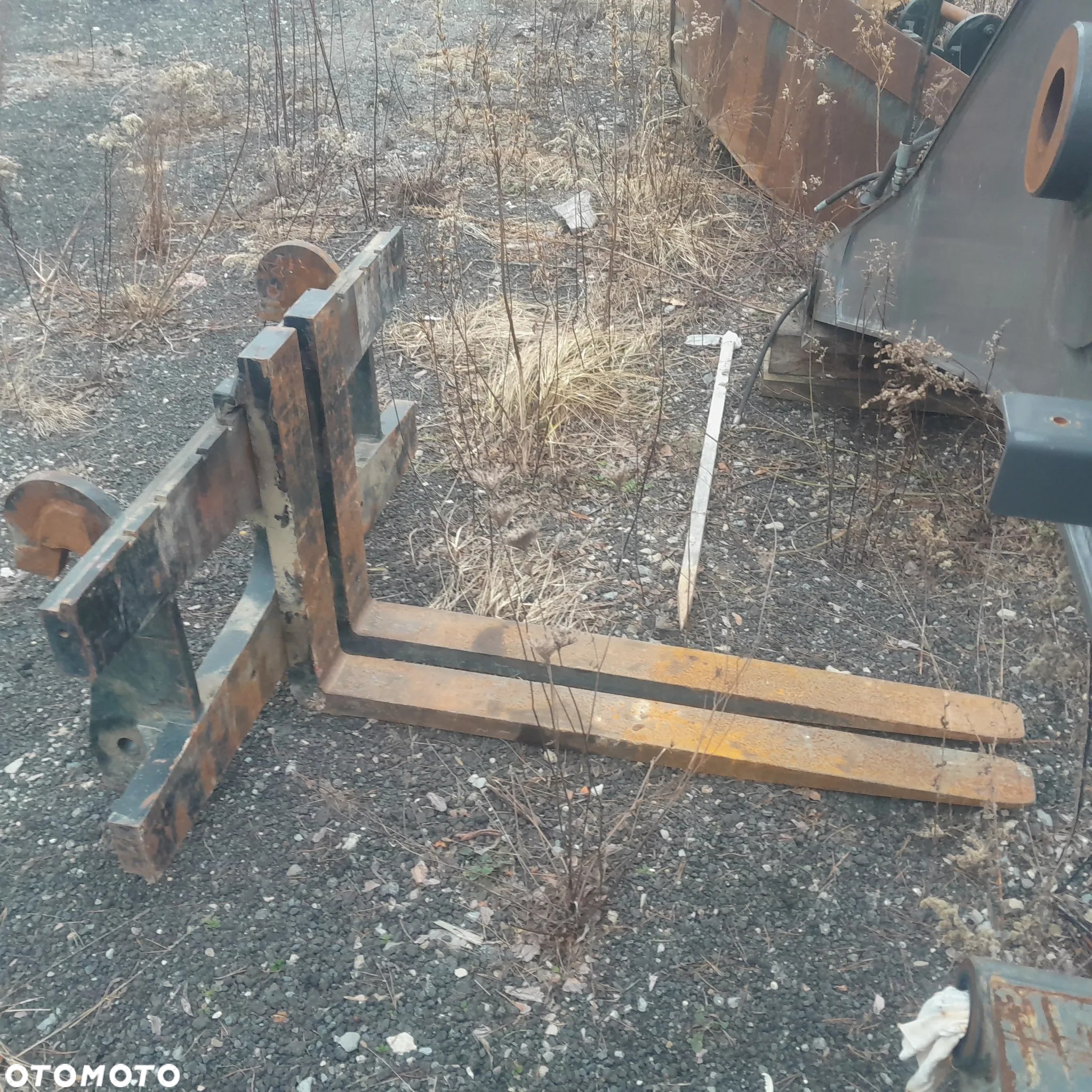 Kramer ALLRAD 880 - 12