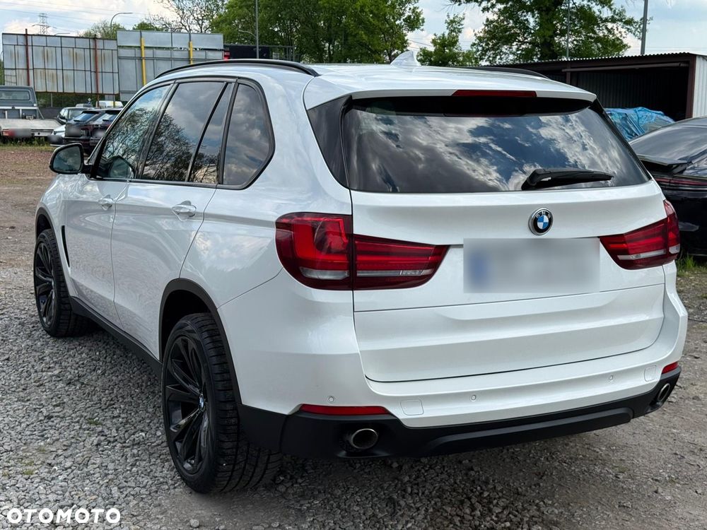 BMW X5 xDrive25d - 12