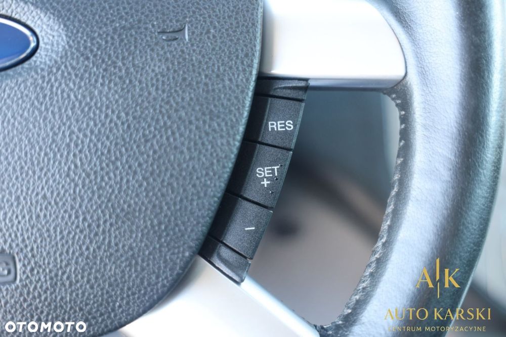 Ford Kuga - 20
