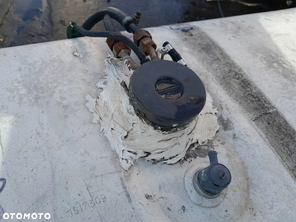 Zbiornik paliwa ALUMINIOWY SCANIA R V8 164cm. / 70cm. / 68cm. 700L - 4