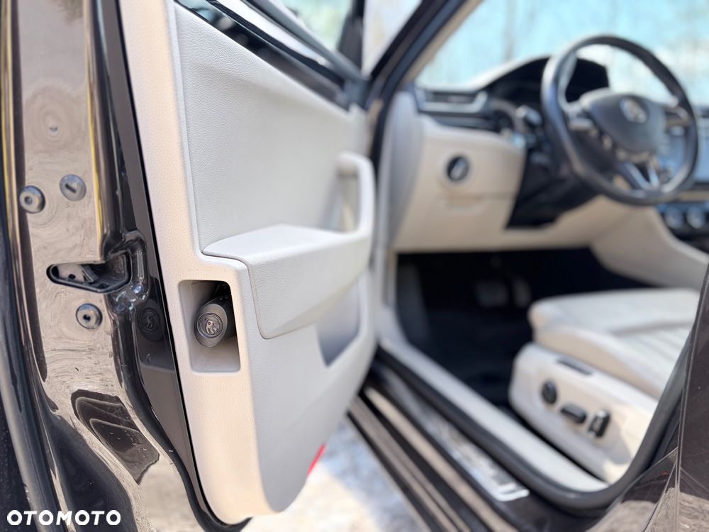 Skoda Superb 2.0 TSI 4x4 L&K DSG - 13