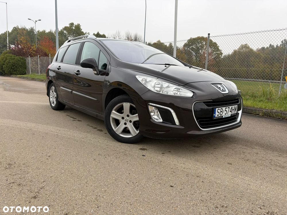 Peugeot 308 2012 photo 3