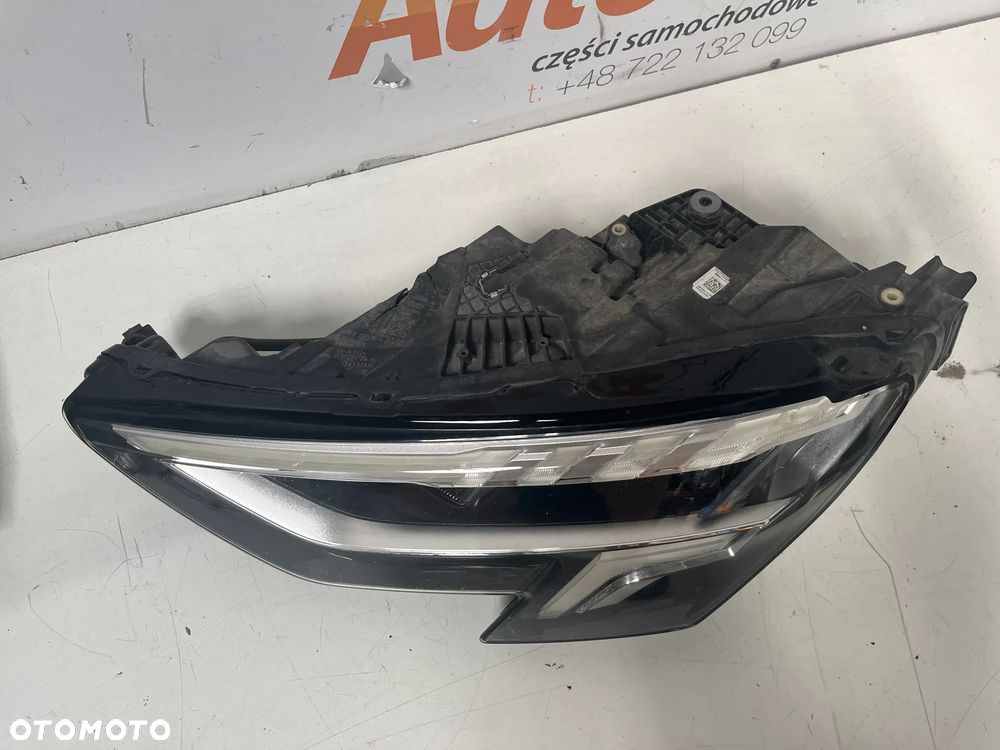 Audi A3 8Y0 8Y0941033 Full Led Lewy+Moduł  Uszkodzona - 2