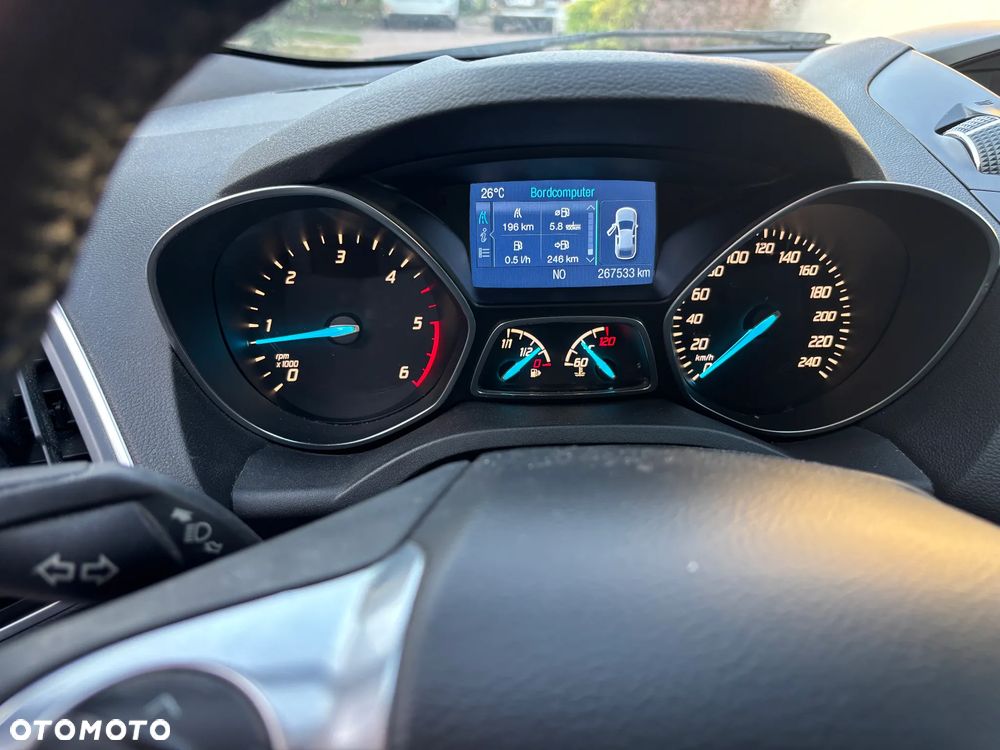 Ford Kuga 2.0 TDCi 4x4 Titanium - 13