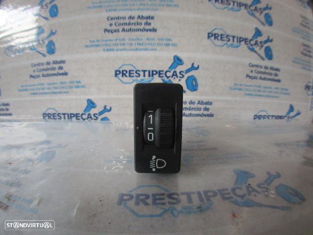 Interruptor 9636669277 PEUGEOT 308 2 BREAK SW FASE 2 2017 1.6HDI 120CV 5P CINZA ALTURA DO FAROL PEUGEOT 308  T9 FASE 1 2016 1.6HDI 120CV 5P CINZENCO ESCURO - 1