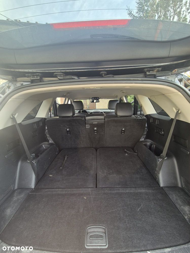 Kia Sorento - 16