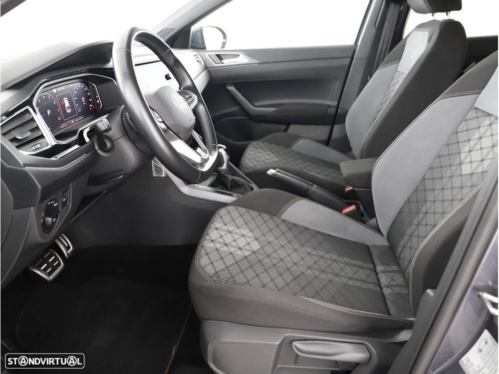 Volkswagen Taigo 1.0 TSI R-Line DSG — fotografia 30