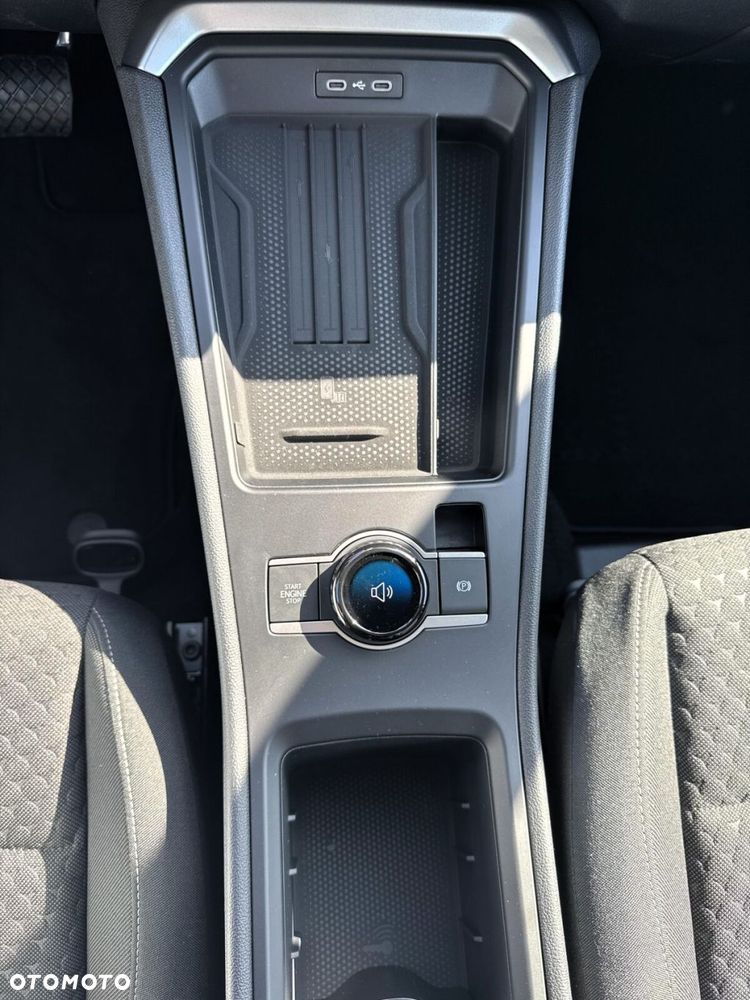 Volkswagen T-Roc - 19