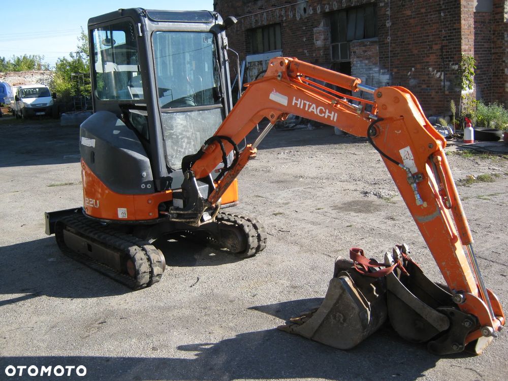 Hitachi ZX22U-2 - 3