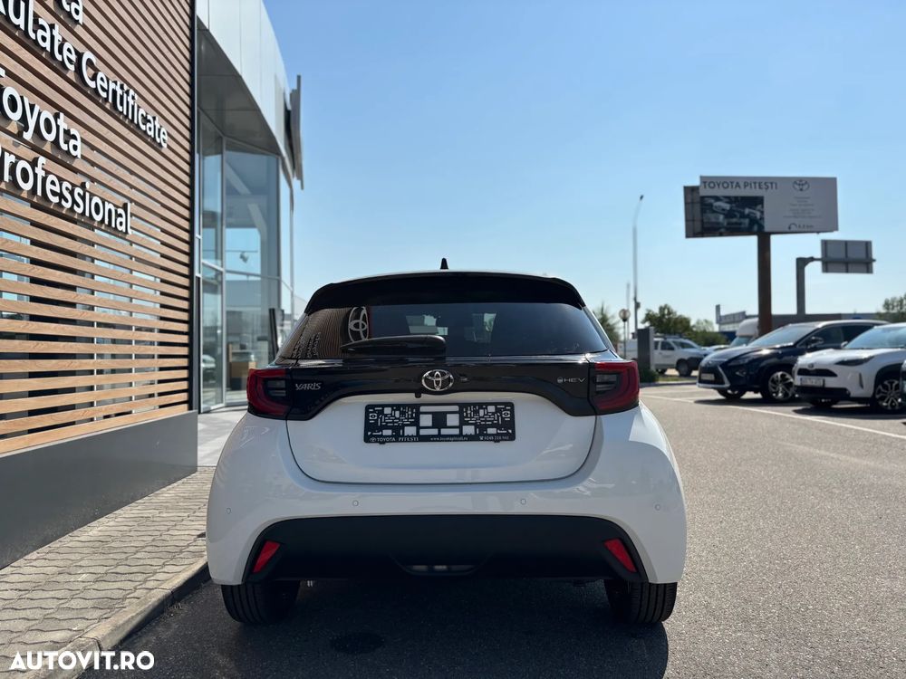 Toyota Yaris Hybrid 116 1.5 VVT-i Business Edition - 8