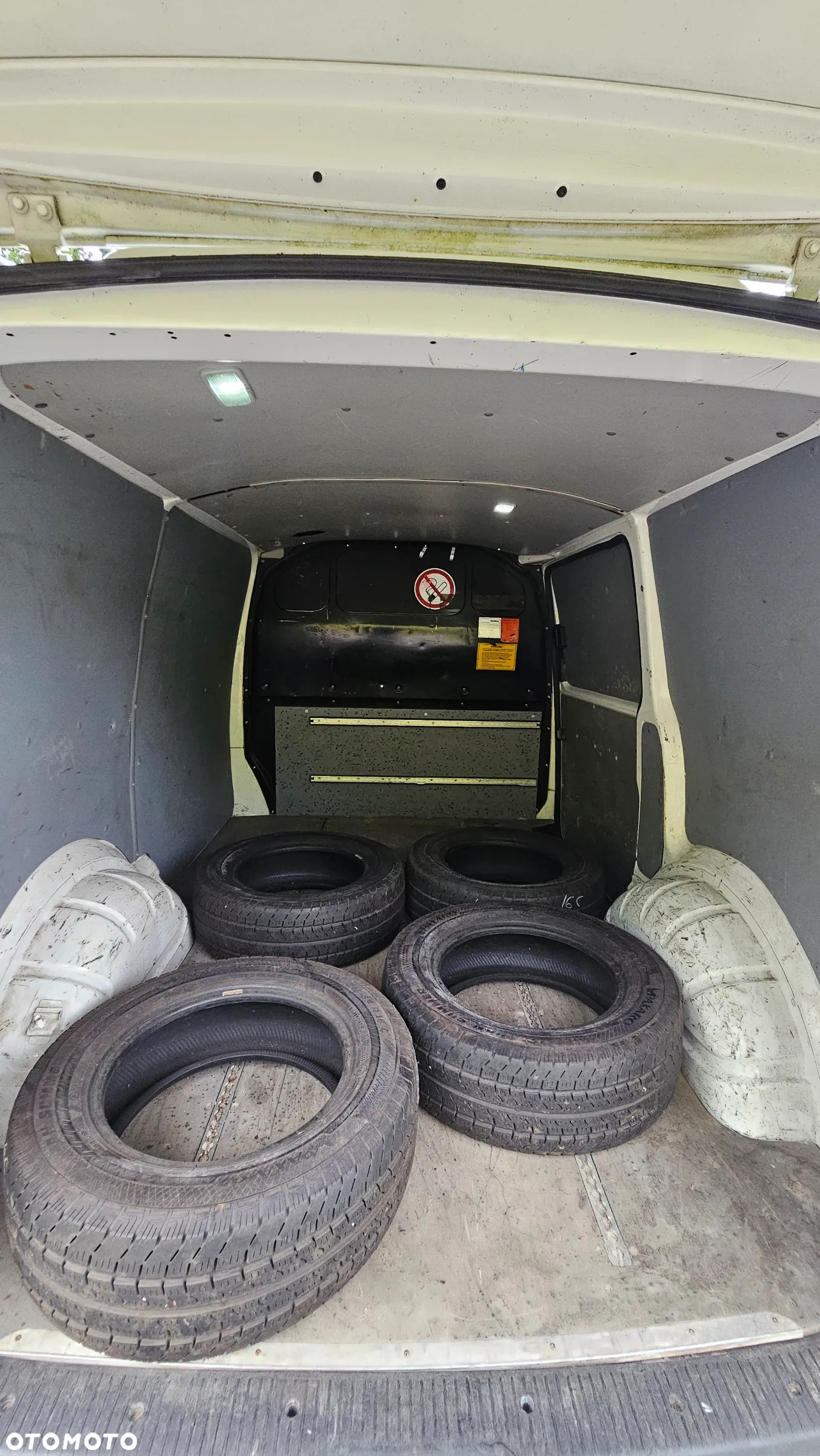 Volkswagen TRANSPORTER T5.1 VAT1 3 OS KLIMA FV VAT MARŻA - 17