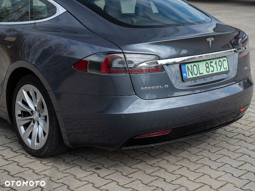 Tesla Model S Long Range Plus - 11