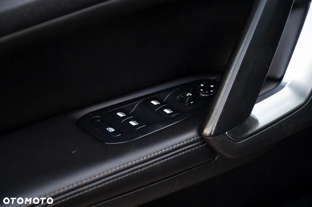 Peugeot 308 BlueHDi FAP 150 EAT6 Stop & Start Allure - 38