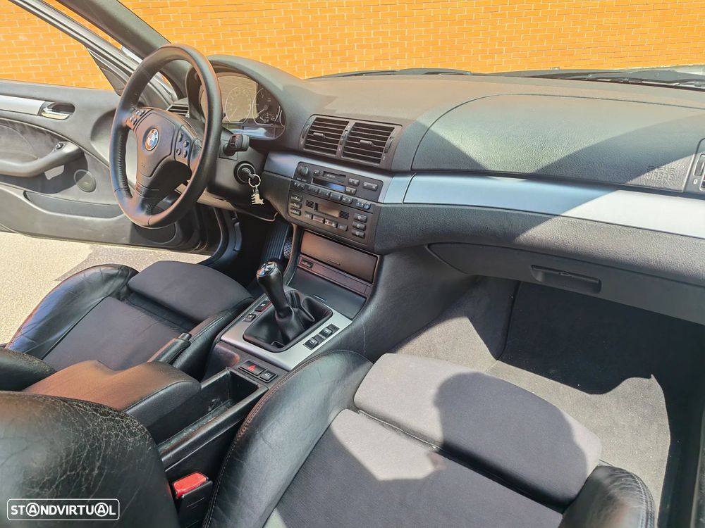 BMW 320 d Touring - 14