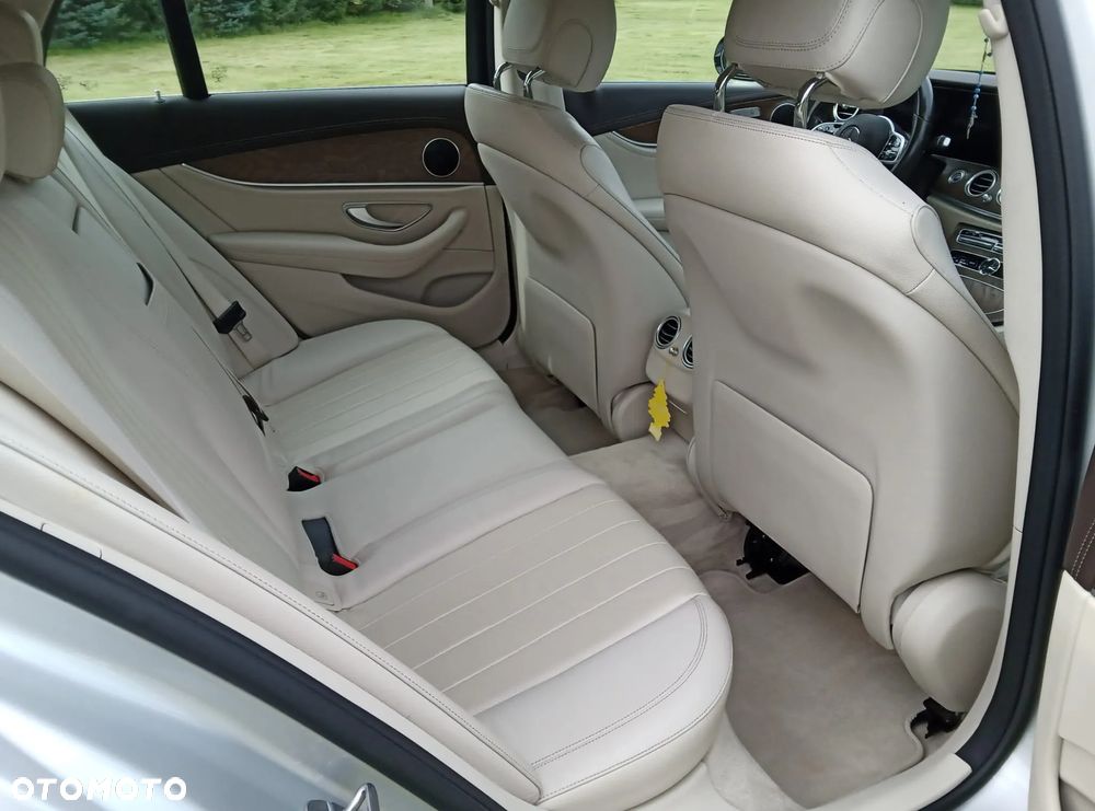 Mercedes-Benz Klasa E 220 d 4Matic T All-Terrain 9G-TRONIC Avantgarde - 9