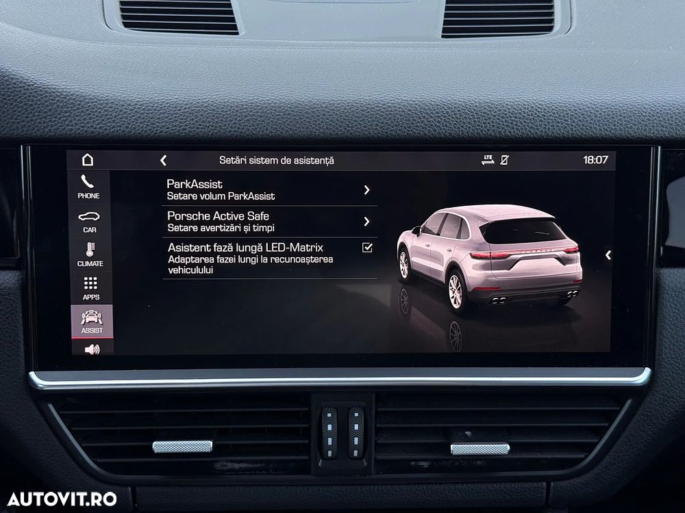 Porsche Cayenne Tiptronic S Platinum Edition - 32