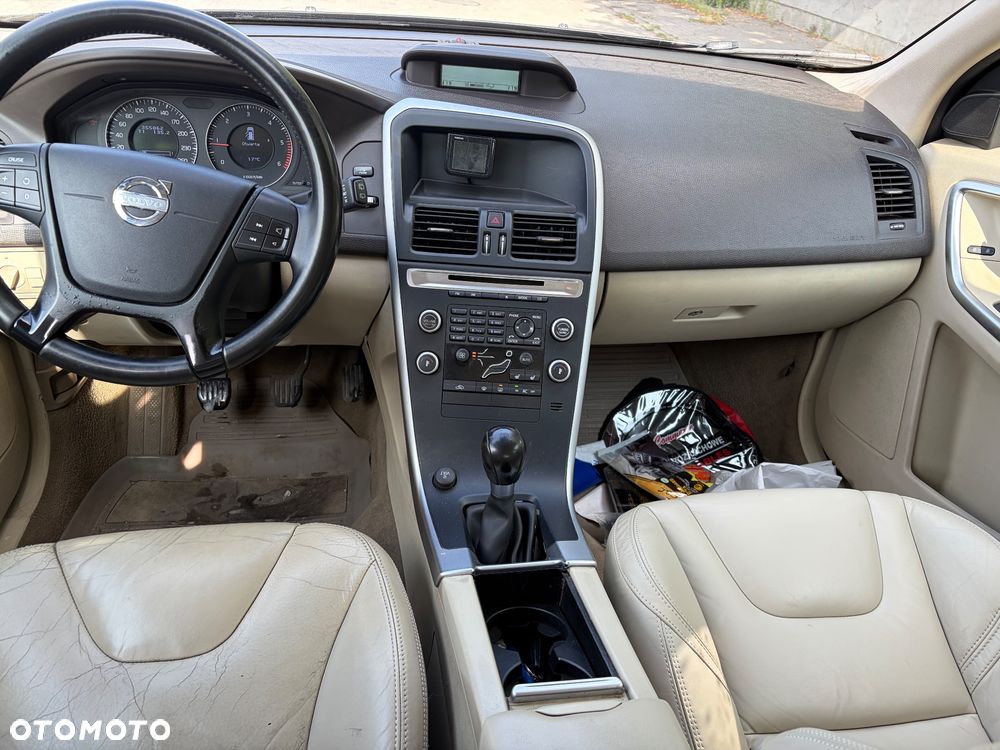 Volvo XC 60 DRIVe R-Design - 17