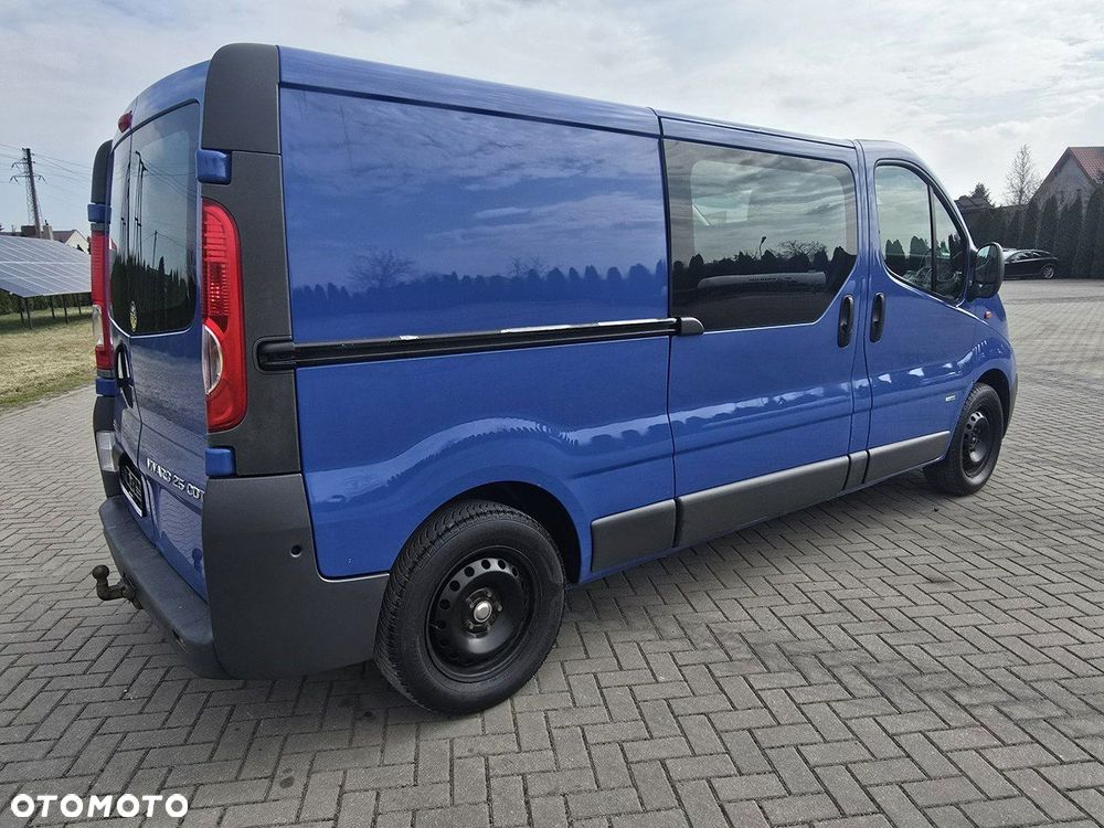 Opel Vivaro - 6