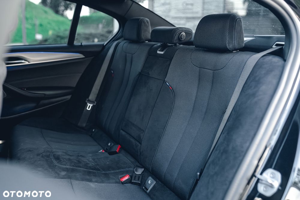 BMW Seria 5 520d xDrive M Sport sport - 20
