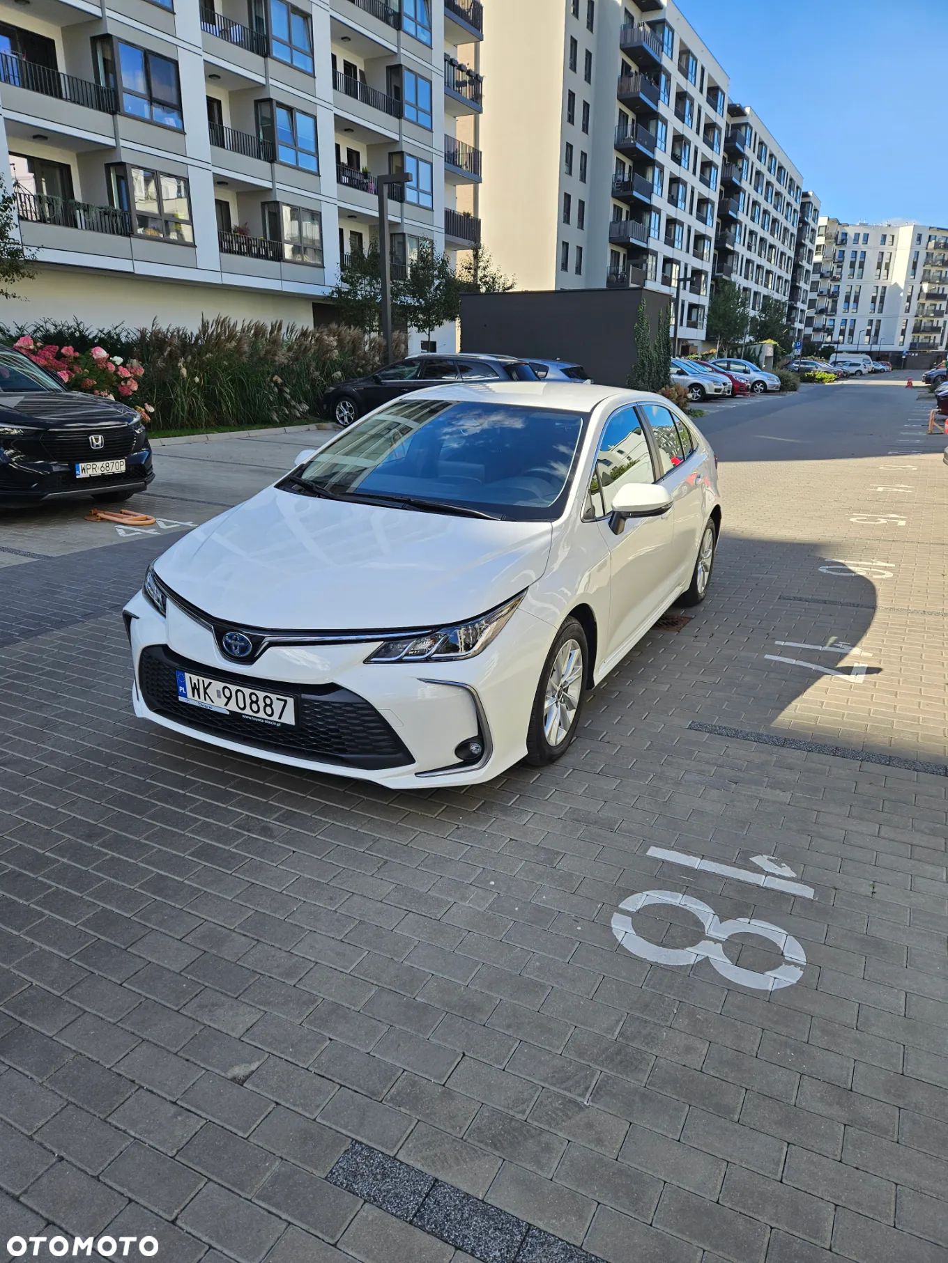 Toyota Corolla - 1