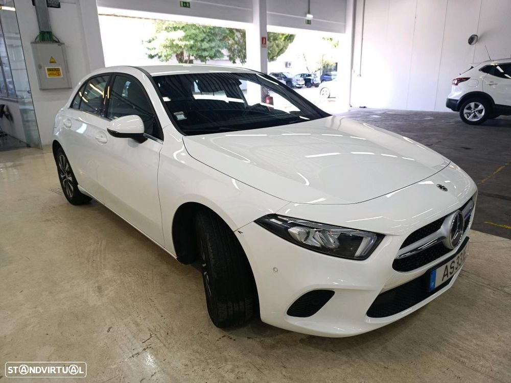 Mercedes-Benz A 250 e Style Plus - 4