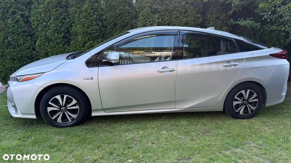 Toyota Prius Hybrid Comfort - 4
