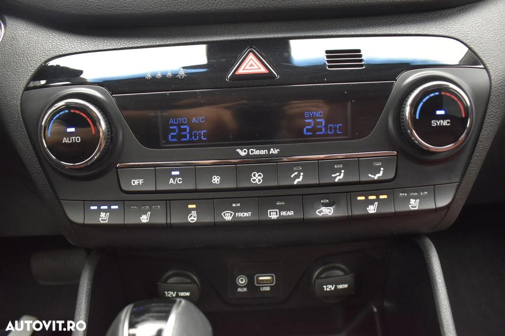 Hyundai Tucson 2.0 CRDI 4WD 6AT Luxury Pack+ - 26