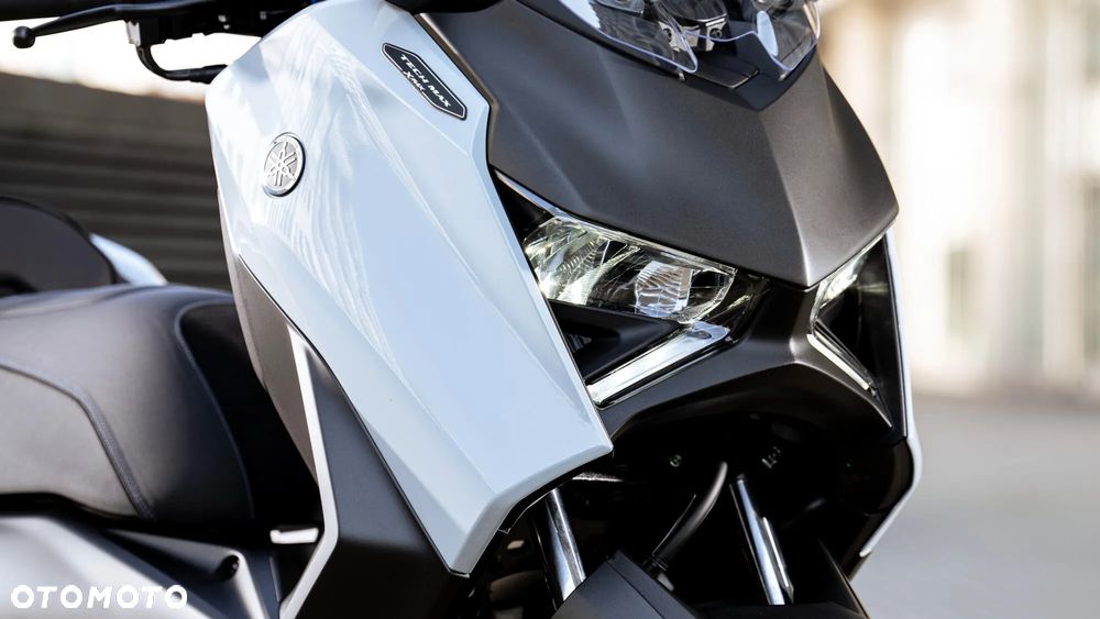 Yamaha X-max - 11