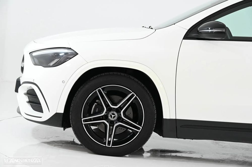 Mercedes-Benz GLA 200 d AMG Line - 11